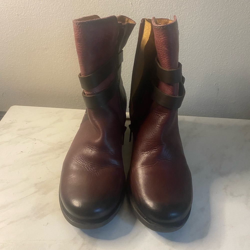 Pikolinos 35 Leather Boots